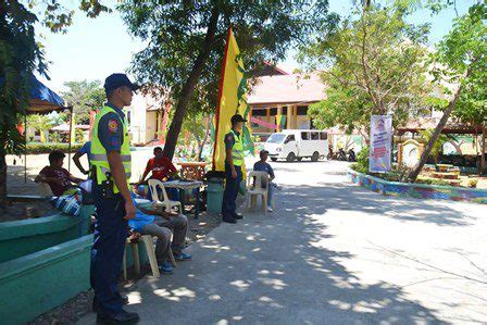 Police step up security as Palaro delegates arrive .